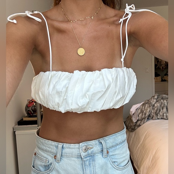 Ruched crop top (new with tags) - Picture 2 of 9
